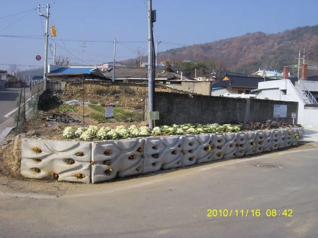 마을 꽃동산 시공 현장
